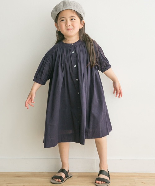 URBAN RESEARCH DOORS（アーバンリサーチドアーズ）の「『親子リンク』コットンボイルギャザーワンピース(KIDS)（ワンピース・キッズ・ネイビー/グリーン・120/105/135）」の4枚目の写真