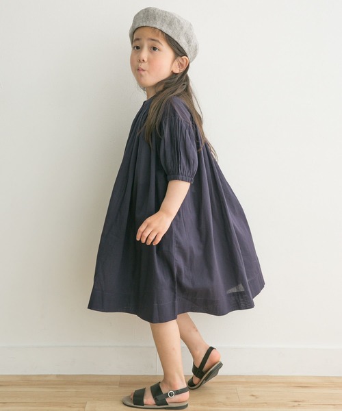 URBAN RESEARCH DOORS（アーバンリサーチドアーズ）の「『親子リンク』コットンボイルギャザーワンピース(KIDS)（ワンピース・キッズ・ネイビー/グリーン・120/105/135）」の5枚目の写真