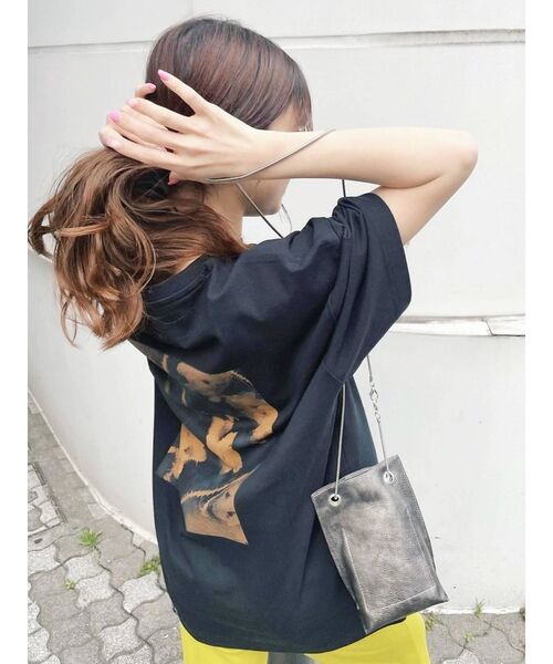 MURUA（ムルーア）の「チェーンドロストバッグ（ショルダーバッグ・レディース・アイボリー/ブラック/ブルー・FREE）」の9枚目の写真