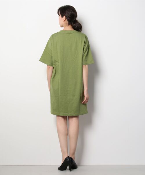 Mac-House（マックハウス）の「ORGABITS オーガビッツ スリットTシャツワンピース（Tシャツ/カットソー・レディース・ブラウン/サックスブルー/チャコール/グリーン・フリー）」の6枚目の写真