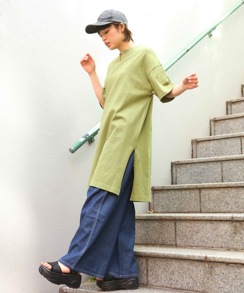 Mac-House（マックハウス）の「ORGABITS オーガビッツ スリットTシャツワンピース（Tシャツ/カットソー・レディース・ブラウン/サックスブルー/チャコール/グリーン・フリー）」の9枚目の写真