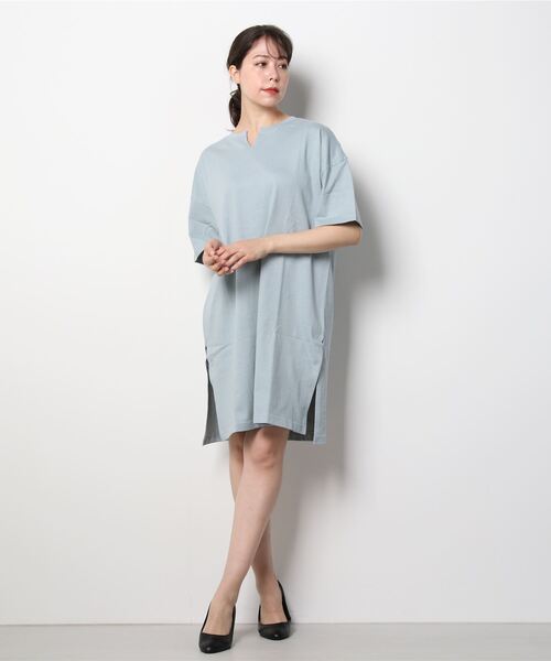 Mac-House（マックハウス）の「ORGABITS オーガビッツ スリットTシャツワンピース（Tシャツ/カットソー・レディース・ブラウン/サックスブルー/チャコール/グリーン・フリー）」の13枚目の写真