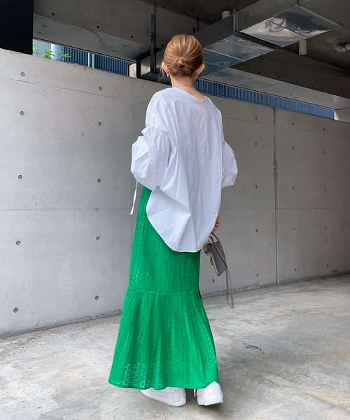 DouDou（ドゥドゥ）の「前後2WAYブラウス（シャツ/ブラウス・レディース・ホワイト/チャコールグレー/サックスブルー・FREE）」の11枚目の写真