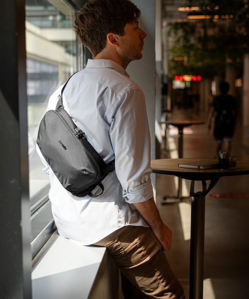 【未使用】SENREVE センレブ マエストロ 3way リュック ハンドバッグ lmsb-0032-4way02_01.jpg