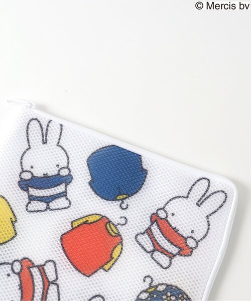 Miffy( ミッフィー)の「ミッフィー スクエアポーチ(ポーチ・レディース・マルチ・FREE)」の5枚目の写真