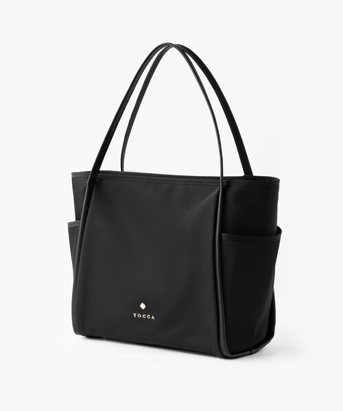 TOCCA(トッカ)の「TRIM LEATHER NYLONTOTE トートバッグ(トートバッグ・レディース・ネイビー系/ブラック系/ベージュ系・F)」の9枚目の写真