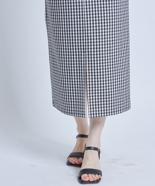 tocco closet(トッコ クローゼット)の「ポケット付き裾スリット入りギンガムチェックストレッチタイトスカート(スカート・レディース・ブラック/グリーン・M)」の5枚目の写真