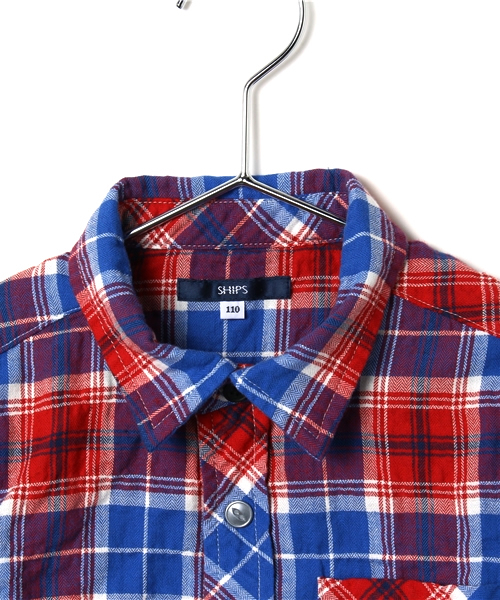 SHIPS（シップス）の「SHIPS KIDS:シャーリング チェック シャツ(kids)（シャツ/ブラウス・キッズ・レッド/ネイビー・130/110/120/100）」の8枚目の写真