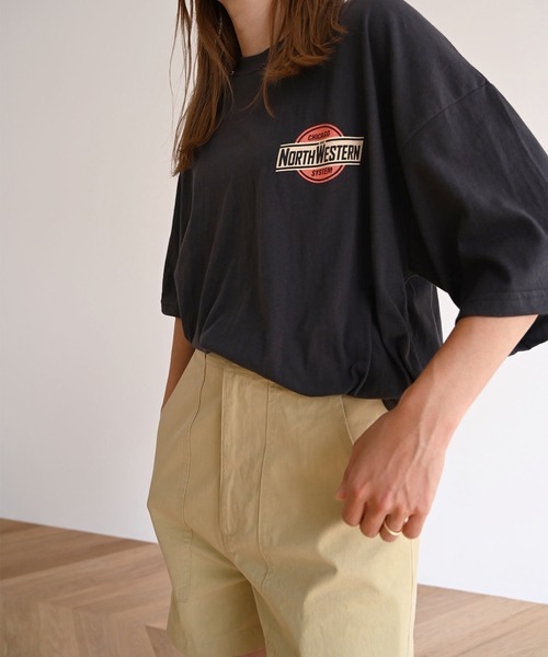CANAL JEAN(キャナルジーン)の「El mar(エルマール) "NORTH WESTERN"半袖Tシャツ(Tシャツ/カットソー・レディース・ホワイト/チャコールグレー・ONE SIZE)」の3枚目の写真