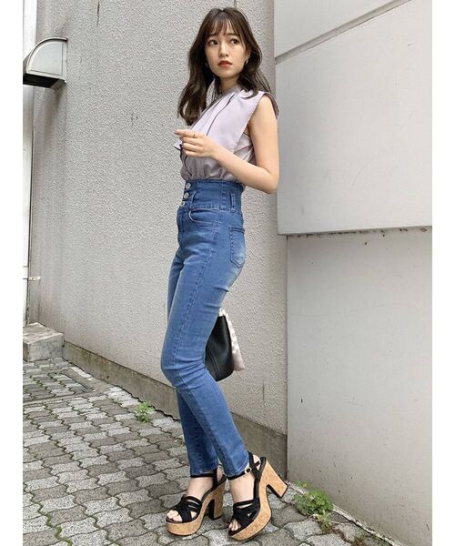 dazzlin（ダズリン）の「ケープノースリブラウス（シャツ/ブラウス・レディース・オフホワイト/パープル/ベージュ・FREE）」の11枚目の写真