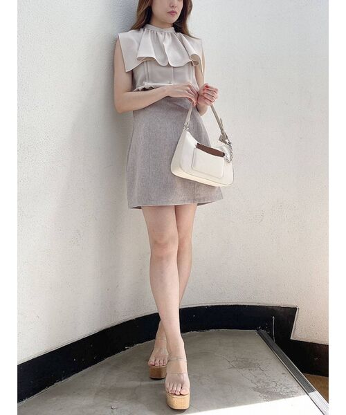 dazzlin（ダズリン）の「ケープノースリブラウス（シャツ/ブラウス・レディース・オフホワイト/パープル/ベージュ・FREE）」の19枚目の写真