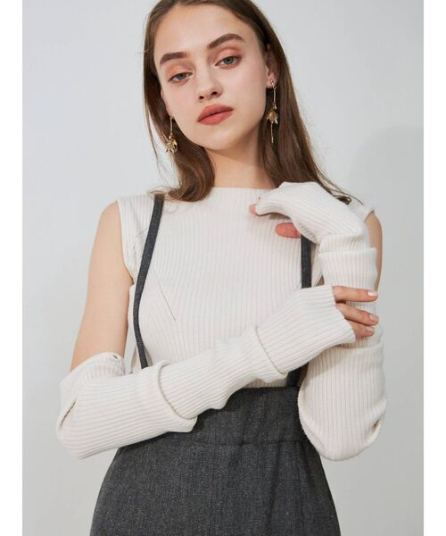 MERCURYDUO（マーキュリーデュオ）の「アームウォーマー付きリブニット（ニット/セーター・レディース・ブラック/オフホワイト/イエロー・FREE）」の2枚目の写真