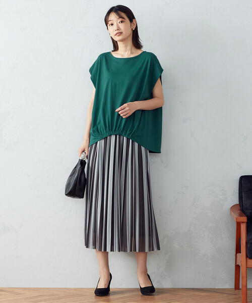 COMME CA ISM(コムサイズム)の「ショルダータック デザイントップス(Tシャツ/カットソー・レディース・ホワイト/グリーン/ブラウン・MEDIUM/LARGE)」の17枚目の写真