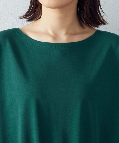 COMME CA ISM(コムサイズム)の「ショルダータック デザイントップス(Tシャツ/カットソー・レディース・ホワイト/グリーン/ブラウン・MEDIUM/LARGE)」の12枚目の写真