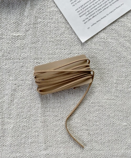 CLEA(クレア)の「ヘアアレンジスエードリボン(その他ヘアアクセサリー・レディース・ブラウン/ベージュ/ライトベージュ/ブラック・FREE)」の13枚目の写真