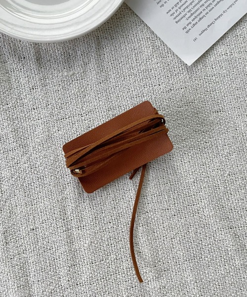 CLEA(クレア)の「ヘアアレンジスエードリボン(その他ヘアアクセサリー・レディース・ブラウン/ベージュ/ライトベージュ/ブラック・FREE)」の9枚目の写真