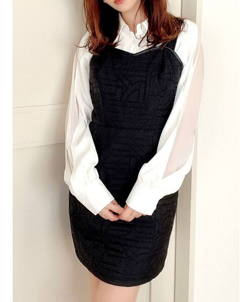 RESEXXY(リゼクシー)の「シアー切替スリーブシャツ(シャツ/ブラウス・レディース・ホワイト/ブラック/モカ・FREE)」の2枚目の写真