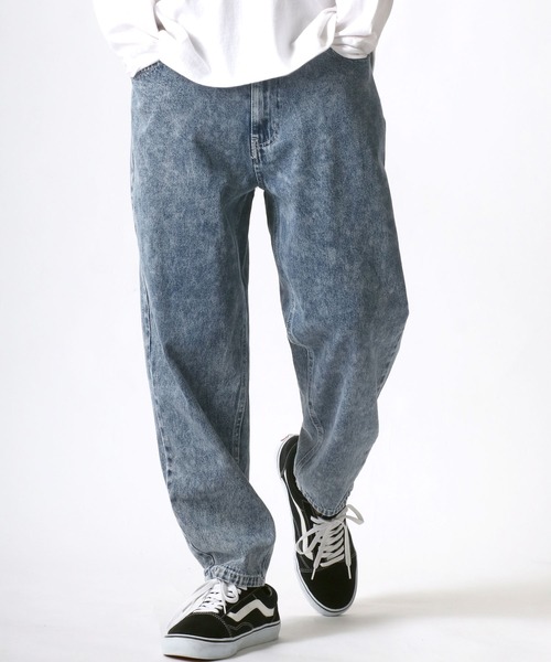 Lazar（ラザル）の「Denim Wide Tapered Pants/デニム ワイドテーパードパンツ（デニムパンツ・メンズ・チャコール/ライトインディゴブルー/インディゴブルー/ダークインディゴブルー/ケミカルウォッシュ/アイボリー/ブラック/ライトブルー/チャコールグレー/ワンウォッシュ・S/M/L）」の16枚目の写真
