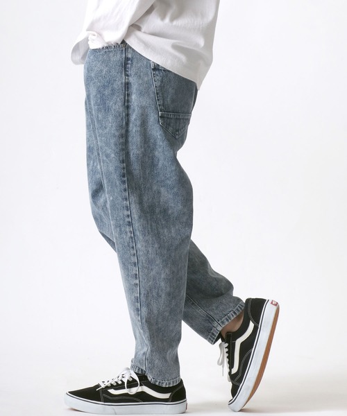 Lazar（ラザル）の「Denim Wide Tapered Pants/デニム ワイドテーパードパンツ（デニムパンツ・メンズ・チャコール/ライトインディゴブルー/インディゴブルー/ダークインディゴブルー/ケミカルウォッシュ/アイボリー/ブラック/ライトブルー/チャコールグレー/ワンウォッシュ・S/M/L）」の18枚目の写真