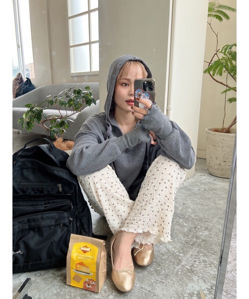 JUMELLE(ジュメロ)の「ワッフルフーデッドプルオーバー(Tシャツ/カットソー・レディース・ホワイト/チャコールグレー/ピンク・FREE)」の14枚目の写真