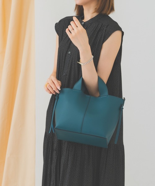 RODE SKO（ロデスコ）の「プチ3WAY軽量トートバッグ（トートバッグ・レディース・ブラック/アイボリー/ブルー系その他/キャメル・ONE）」の7枚目の写真