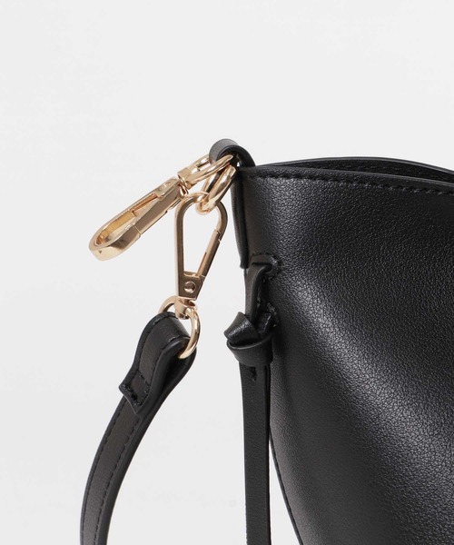 RODE SKO（ロデスコ）の「プチ3WAY軽量トートバッグ（トートバッグ・レディース・ブラック/アイボリー/ブルー系その他/キャメル・ONE）」の14枚目の写真