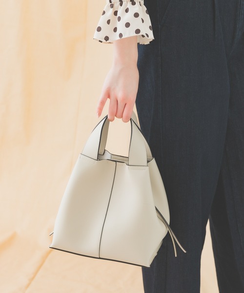 RODE SKO（ロデスコ）の「プチ3WAY軽量トートバッグ（トートバッグ・レディース・ブラック/アイボリー/ブルー系その他/キャメル・ONE）」の20枚目の写真