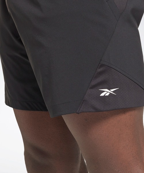Reebok(リーボック)の「ユナイテッド バイ フィットネス ストレングス+ ショーツ / United By Fitness Strength+ Shorts(その他パンツ・メンズ・ブラック/ブルー/グリーン・X-LARGE/MEDIUM/SMALL/XX-LARGE/LARGE/X-SMALL/XXX-LARGE/J/L/J/M)」の5枚目の写真