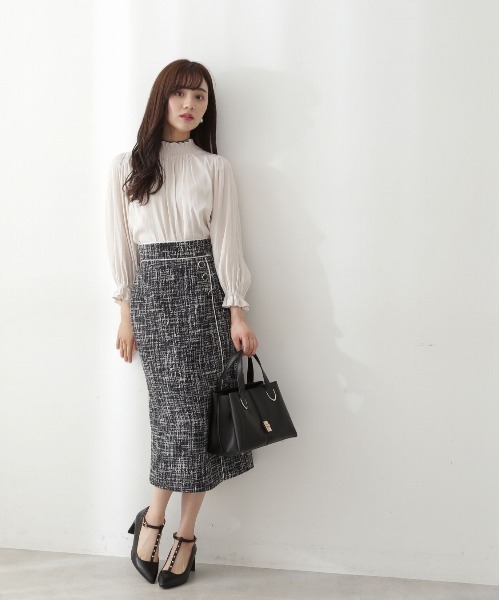 PROPORTION BODY DRESSING(プロポーションボディドレッシング)の「バイカラーシャーリングブラウス / 1212210907(シャツ/ブラウス・レディース・オフホワイト/グレー/ブラック・SMALL/MEDIUM)」の9枚目の写真