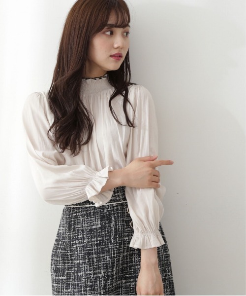 PROPORTION BODY DRESSING(プロポーションボディドレッシング)の「バイカラーシャーリングブラウス / 1212210907(シャツ/ブラウス・レディース・オフホワイト/グレー/ブラック・SMALL/MEDIUM)」の12枚目の写真