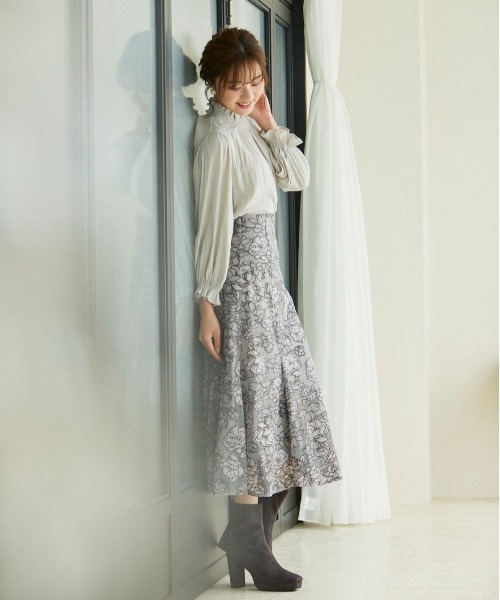 PROPORTION BODY DRESSING(プロポーションボディドレッシング)の「バイカラーシャーリングブラウス / 1212210907(シャツ/ブラウス・レディース・オフホワイト/グレー/ブラック・SMALL/MEDIUM)」の8枚目の写真