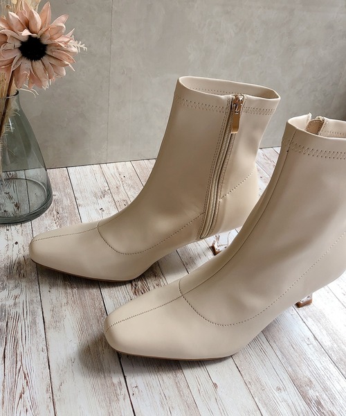 Noubel Voug Relax（ヌーベルヴォーグリラックス）の「クリアヒールストレッチショートブーツ（ブーツ・レディース・ブラック/ブラウン/アイボリー・LL/S/M/L）」の19枚目の写真