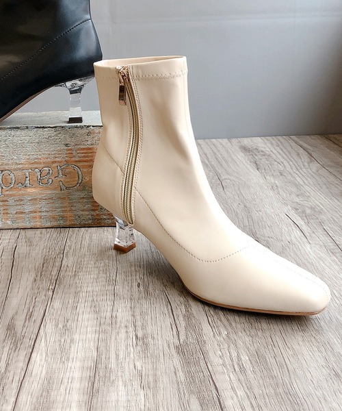 Noubel Voug Relax（ヌーベルヴォーグリラックス）の「クリアヒールストレッチショートブーツ（ブーツ・レディース・ブラック/ブラウン/アイボリー・LL/S/M/L）」の21枚目の写真