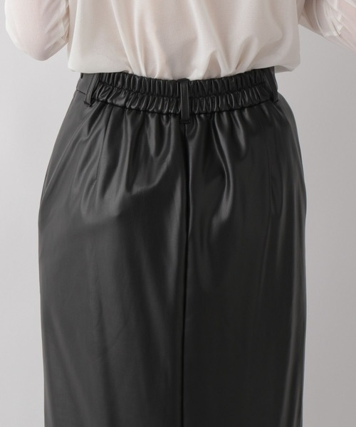 LOWRYS FARM（ローリーズファーム）の「フェイクレザーベントタイト