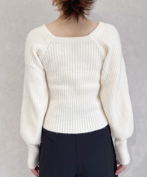 MIIA（ミーア）の「スクエアネックボリュームスリーブニット（ニット  