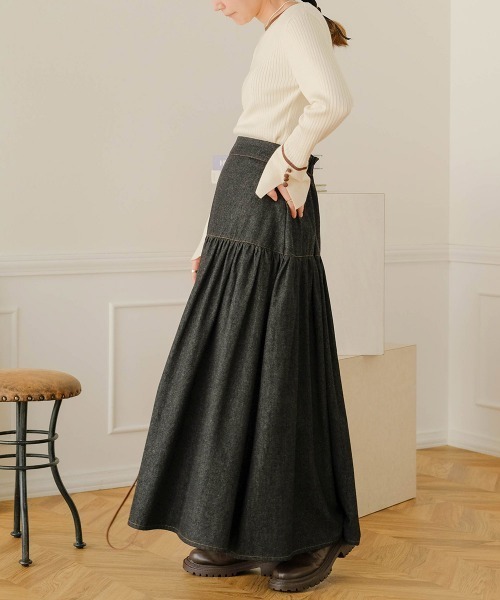 Bab（バブ）の「パイピング袖スリットクルーネックニットプルオーバー（Tシャツ/カットソー・レディース・ブラック/ベージュ/パープル/アイボリー・FREE）」の9枚目の写真