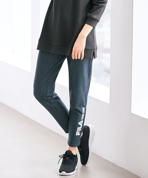 FILA（フィラ）の「ＦＩＬＡ　デニム調ストレッチパンツ（その他パンツ・レディース・ブラック/インディゴブルー・MEDIUM/X-LARGE/LARGE）」の2枚目の写真