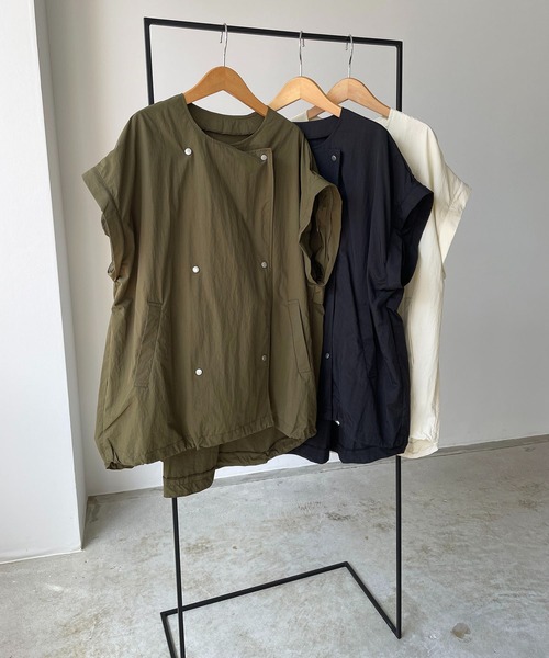 210nouve（トゥージュヌーブ）の「２WAYケープラインノーカラージャケット/袖取り外し可能（ノーカラージャケット・レディース・ブラック/カーキ/アイボリー・FREE）」の5枚目の写真