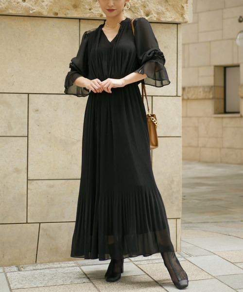 ✳︎ My shawtyマイシャウティー　袖シアーロングドレス　ロングワンピース My shawty（ﾏｲｼｬｳﾃｨｰ）の「chiffon pleats day dress（ドレス