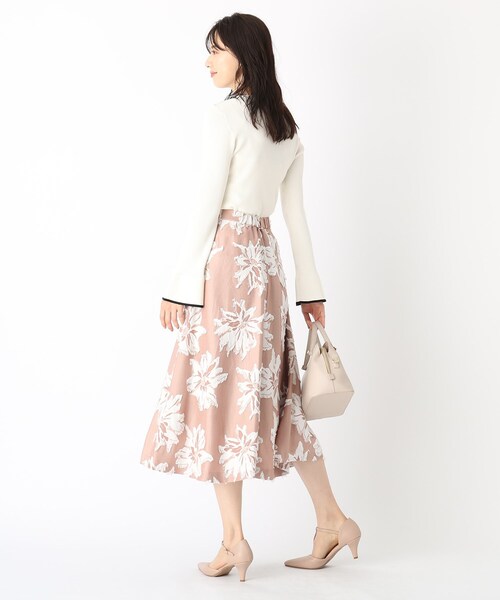 index(インデックス)の「◆フラワージャカード フレアスカート(スカート・レディース・ピンクベージュ/ブラック系/ブルー系・36/38/40)」の14枚目の写真