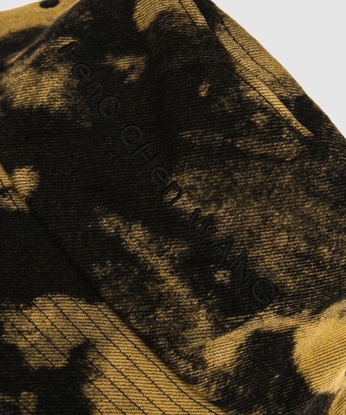 Feng Chen Wang(フェン・チェン・ワン)の「Tie Dye denim bucket hat(ハット・メンズ・イエロー×ブラック・ONE SIZE)」の2枚目の写真