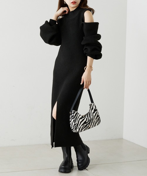 Chico（チコ）の「ポーチ付き2wayラウンドショルダー（ショルダーバッグ・レディース・アイボリー/ブラック/ブラック系その他2・FREE）」の13枚目の写真