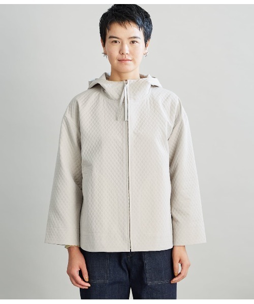 SIPULI（シプリ）の「【手洗い可能】Matelasse フーデッドブルゾン（ブルゾン・レディース・カーキ/グレイッシュベージュ・2）」の13枚目の写真