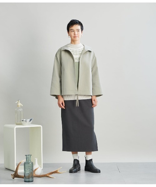 SIPULI（シプリ）の「【手洗い可能】Matelasse フーデッドブルゾン（ブルゾン・レディース・カーキ/グレイッシュベージュ・2）」の10枚目の写真