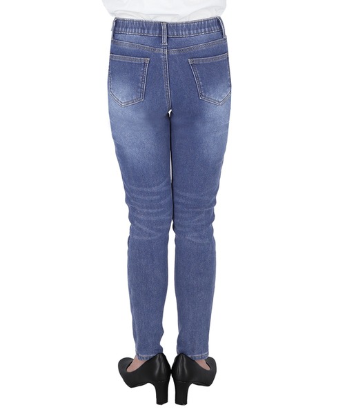 coca(coca)(コカ)の「裏起毛デニムスキニーパンツ(デニムパンツ・レディース・ライトブルー・S/M/L)」の5枚目の写真