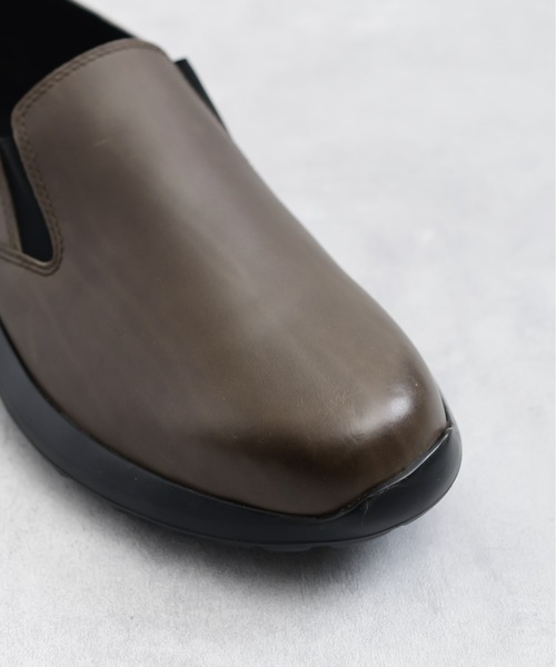 And A（アンドエー）の「PADRONE パドローネ / HB SIDE GORE SHOES サイドゴアシューズ レザースリッポン  / PU5311-2002（スリッポン・メンズ・アッシュブラウン/ブラック・41/42/40）」の10枚目の写真