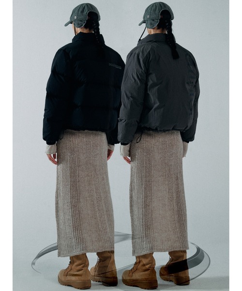 SCULPTOR（スカルプター）の「102 RDS Short Reversible Puffer Down/ショートリバーシブルパッファーダウン（ダウンジャケット/コート・レディース・パープル系その他/ブラック/アイボリー・SMALL/MEDIUM）」の5枚目の写真