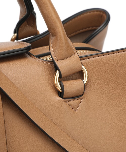 【Ungrid/アングリッド】両アオリポケット スクウェア ハンドバッグ（ボストンバッグ）｜Ungrid（アングリッド）