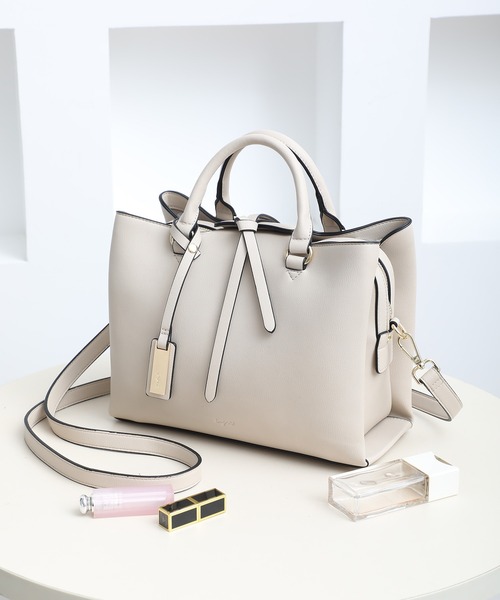 【Ungrid/アングリッド】両アオリポケット スクウェア ハンドバッグ（ボストンバッグ）｜Ungrid（アングリッド）