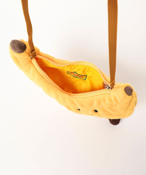 新品　タグ付き　ジェリーキャット　バナナ　ポシェット　バッグ　ショルダーバッグ 新品 タグ付き ジェリーキャット バナナ ポシェット バッグ